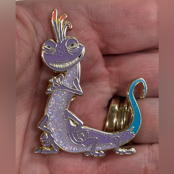 Disney Baublebar Monsters Inc, Randall Boggs Trading Pin NWOT - Picture 2 of 3